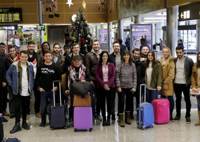 Veinte jóvenes de Colindres, Laredo y Santoña viajan a Bruselas a conocer las instituciones europeas